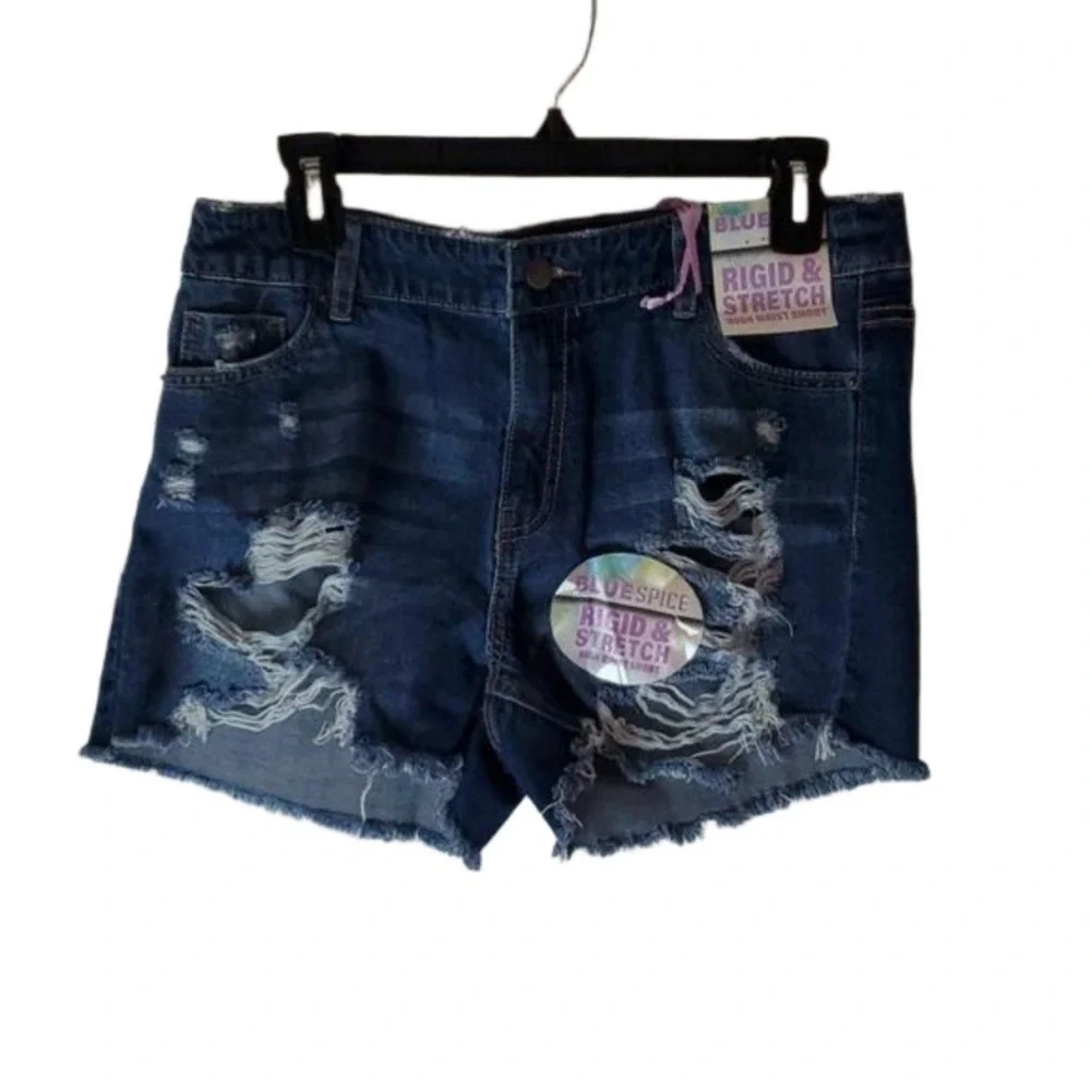 🌼New Super Cute Distressed Jean Shorts Size 11 - Picture 1 of 5